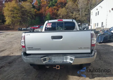 2011 Toyota Tacoma Base V6 из США, поврежденный, VIN 5TFUU4EN7BX020080